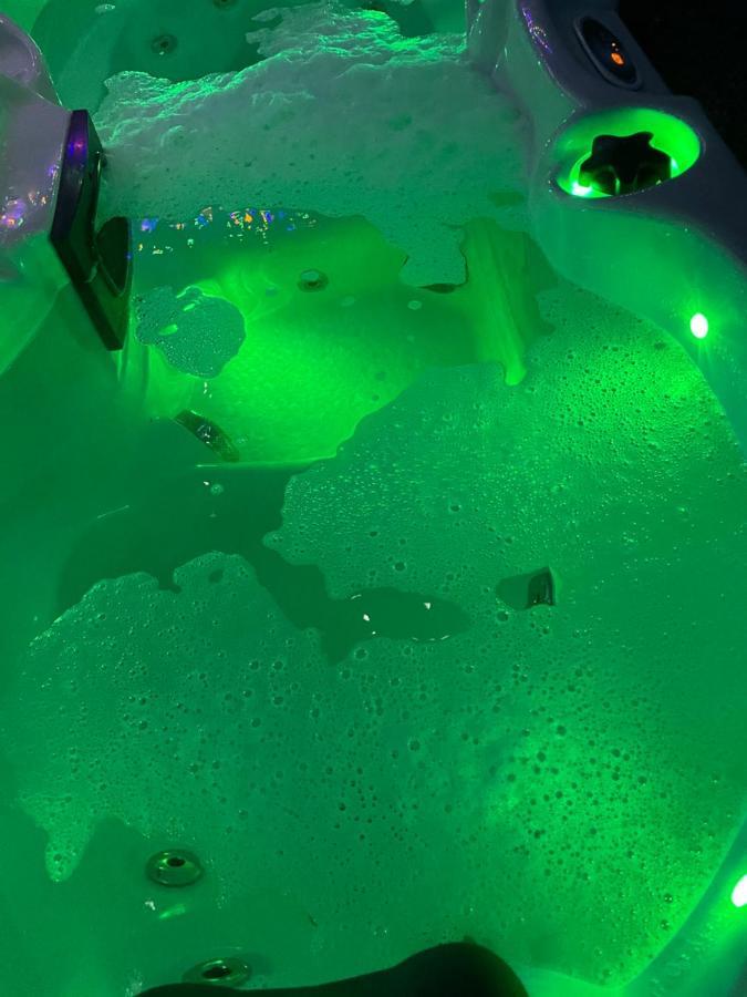 Bankhead Accommodation With Hot Tub Aberdeenshire Gamrie Exterior foto